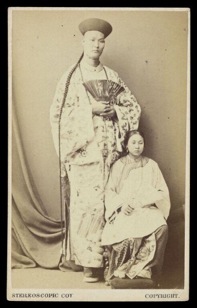 London Stereoscopic and Photographic Company, A portrait of Chang Woo Gow and Kin Foo