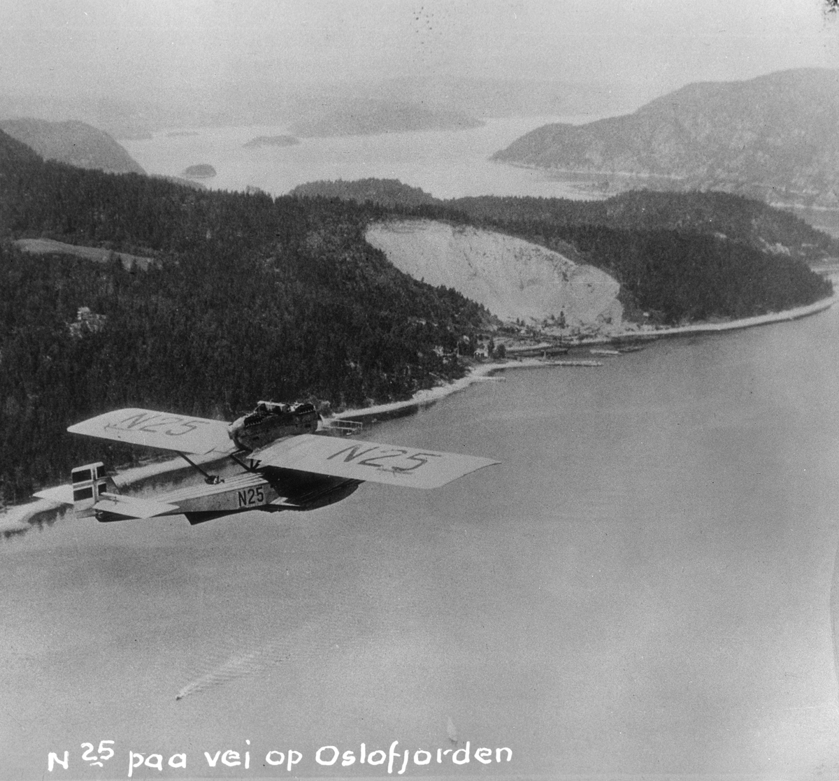 Anders Beer Wilse, Prot: Flyvemaskin N25 ind Oslofjorden