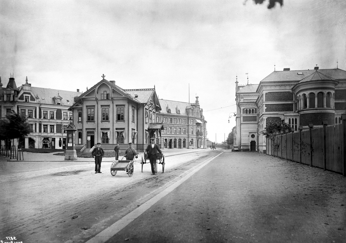 Anders Beer Wilse, Prot: Hamar - Strandgaten Grand Hotel og Stationen 6. Sep. 1902