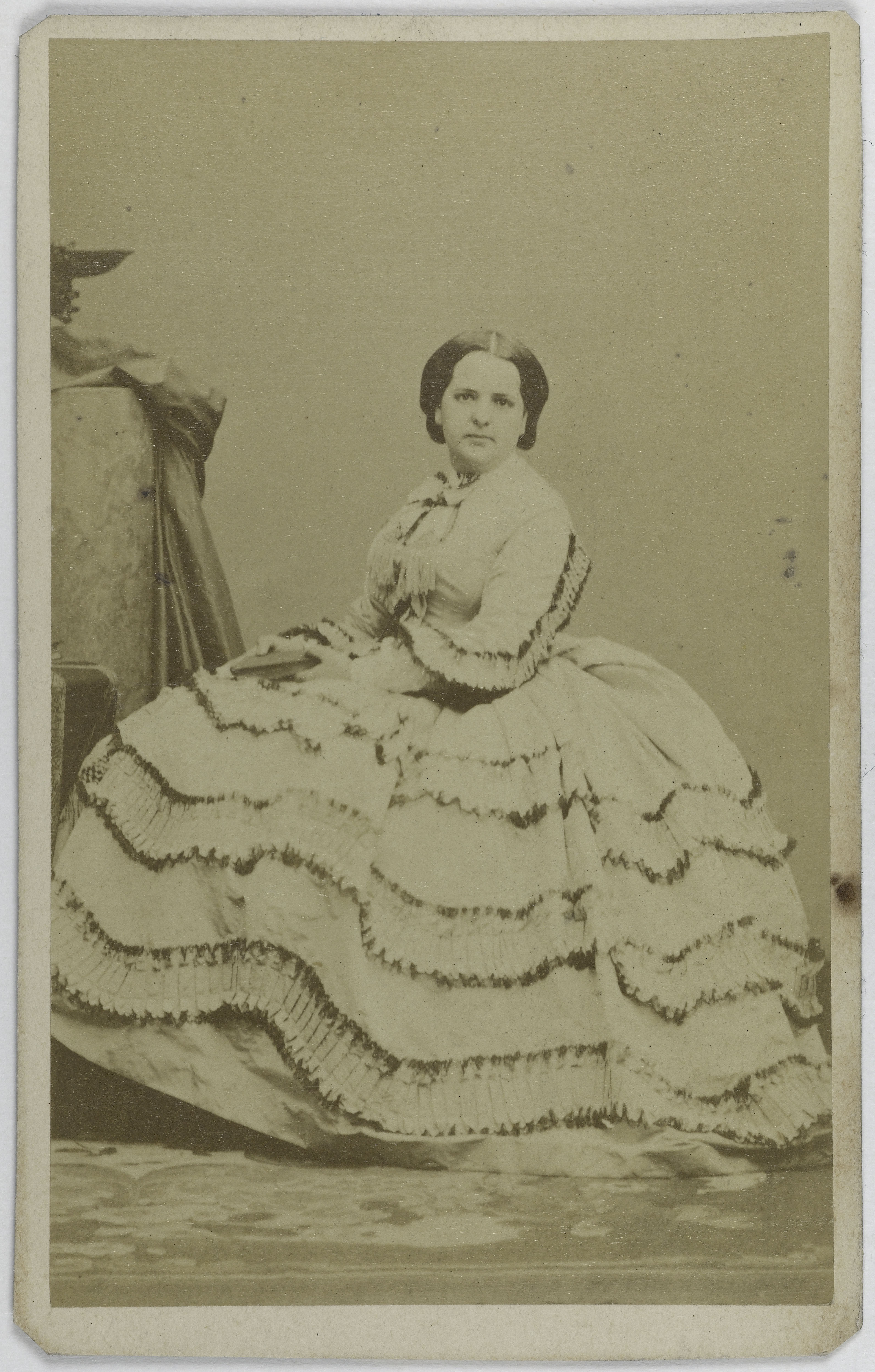 Anonyme, Portrait de la maréchale Pélissier, duchesse de Malakoff, (née Marie Isabelle de la Paniega,) (-1890)