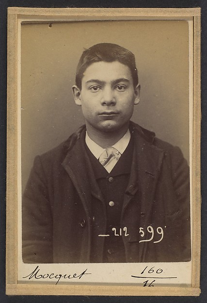 Alphonse Bertillon, Mocquet. Georges, Gustave. 17 ans, né le 17/5/76 à Paris IXe. Tapissier. Anarchiste. 6/1/94.
