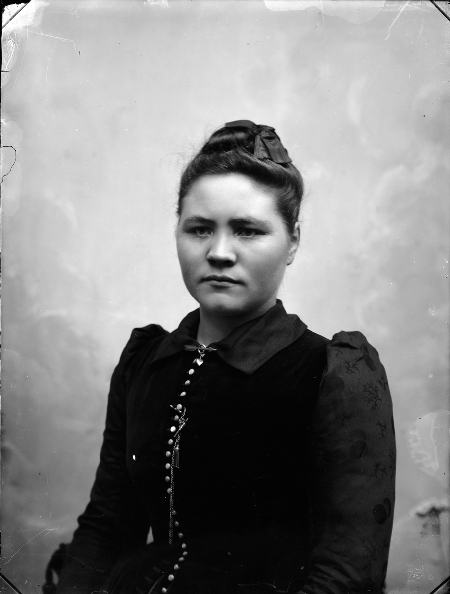 Skötsner-Edhlund, Brita Skötsner, Östhammar, Uppland