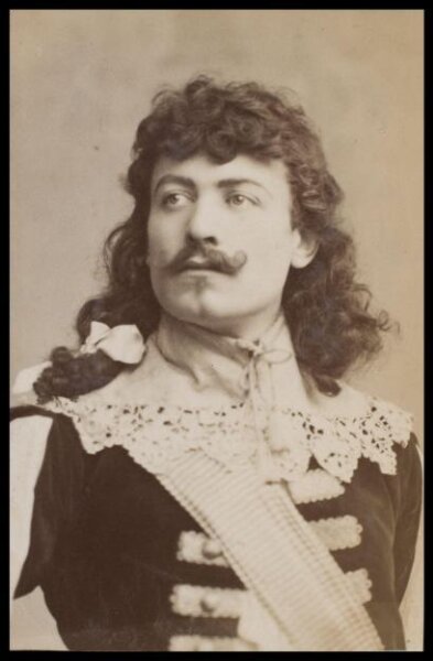 London Stereoscopic and Photographic Company, Guy Little Theatrical Photograph