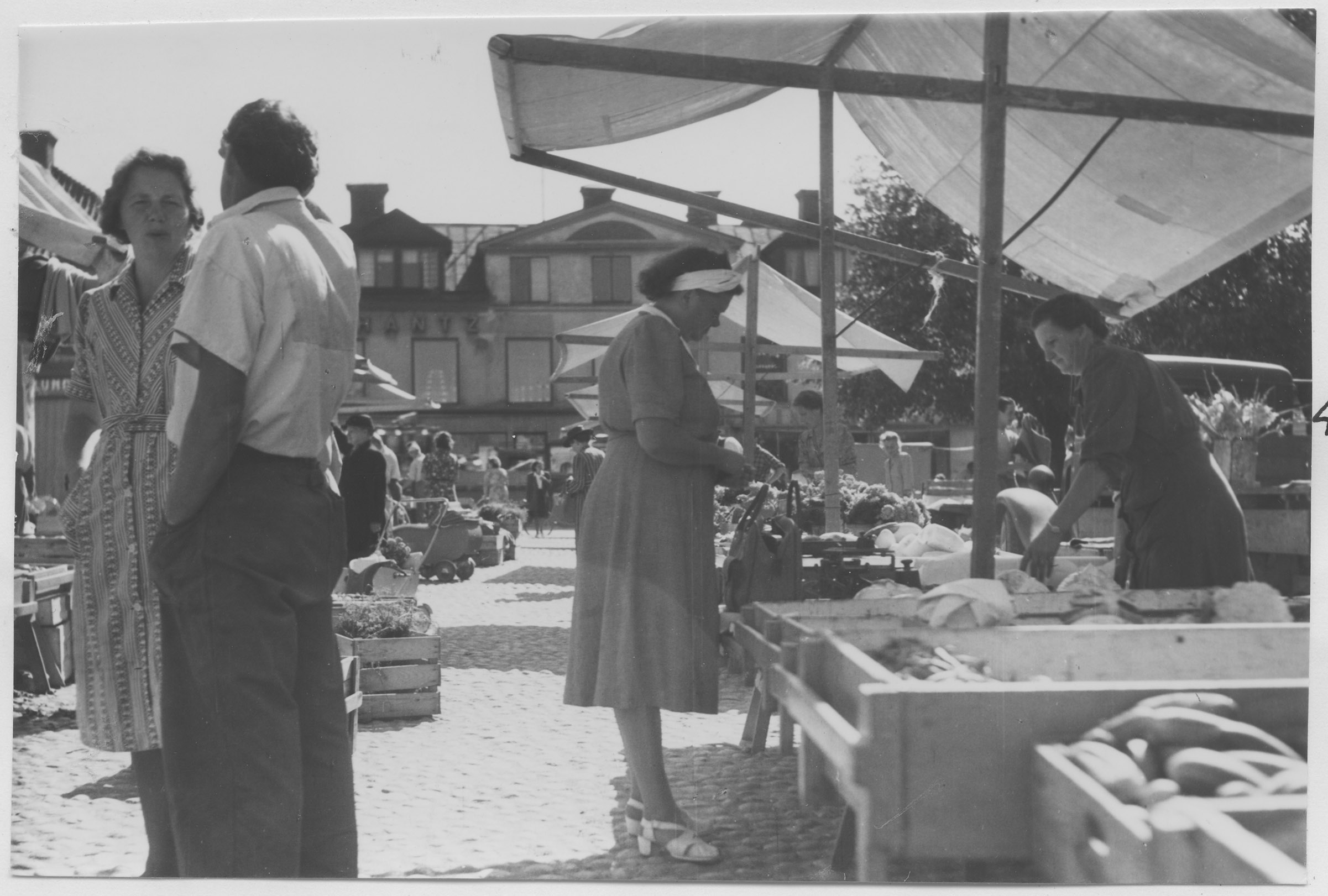 Mårten Sjöbeck, Enköping, Stortorget