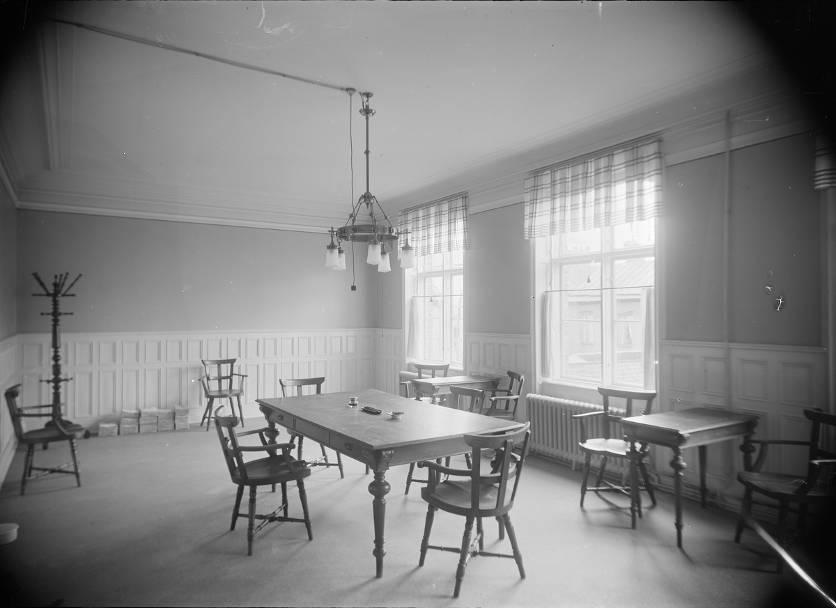 Henri Osti's Fotografiateliér, Styrelserummet på bottenvåningen, Sprithandelsbolaget, Uppsala 1909