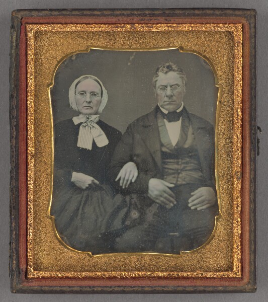 Unknown, [Potratit of a Middle-aged Seated Couple]