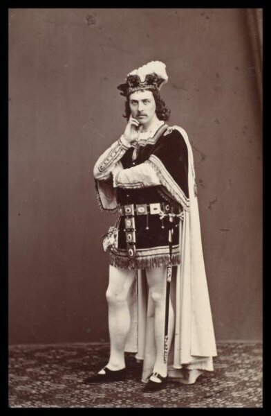London Stereoscopic and Photographic Company, Guy Little Theatrical Photograph