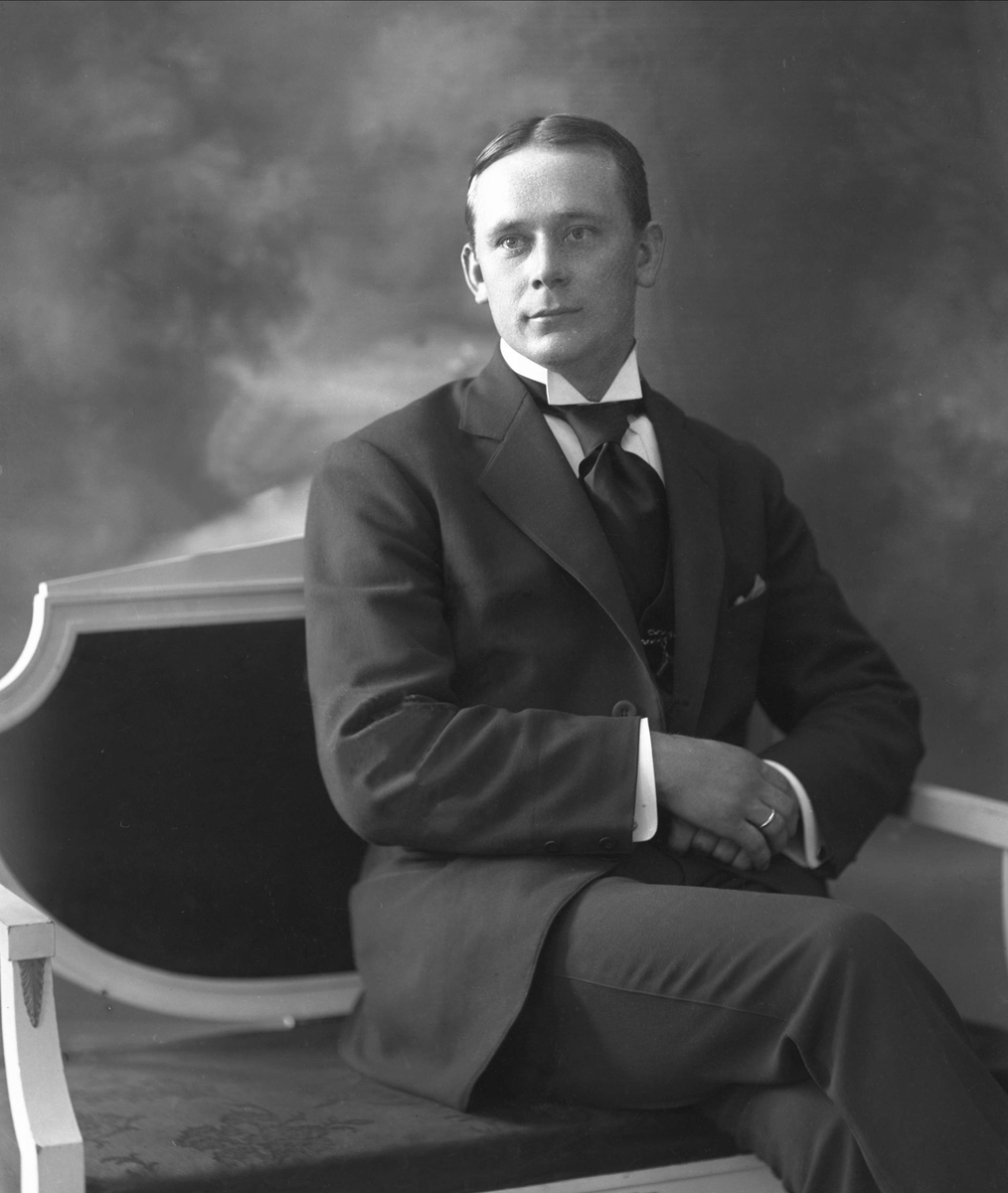 Gustav Borgen, NFB.48861