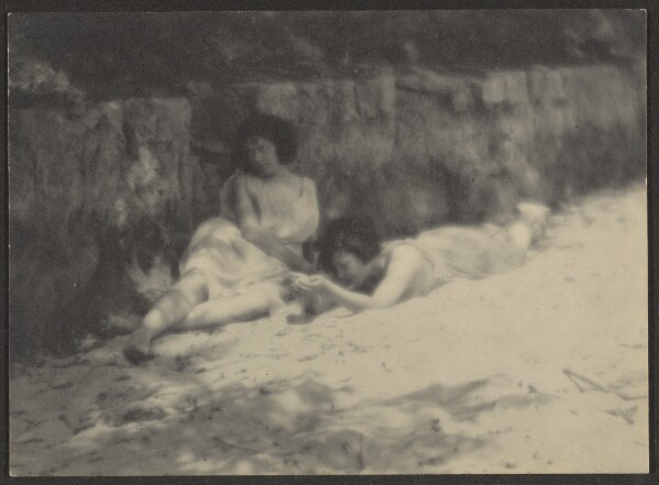 Louis Fleckenstein, [Dancers in Garden, Resting]