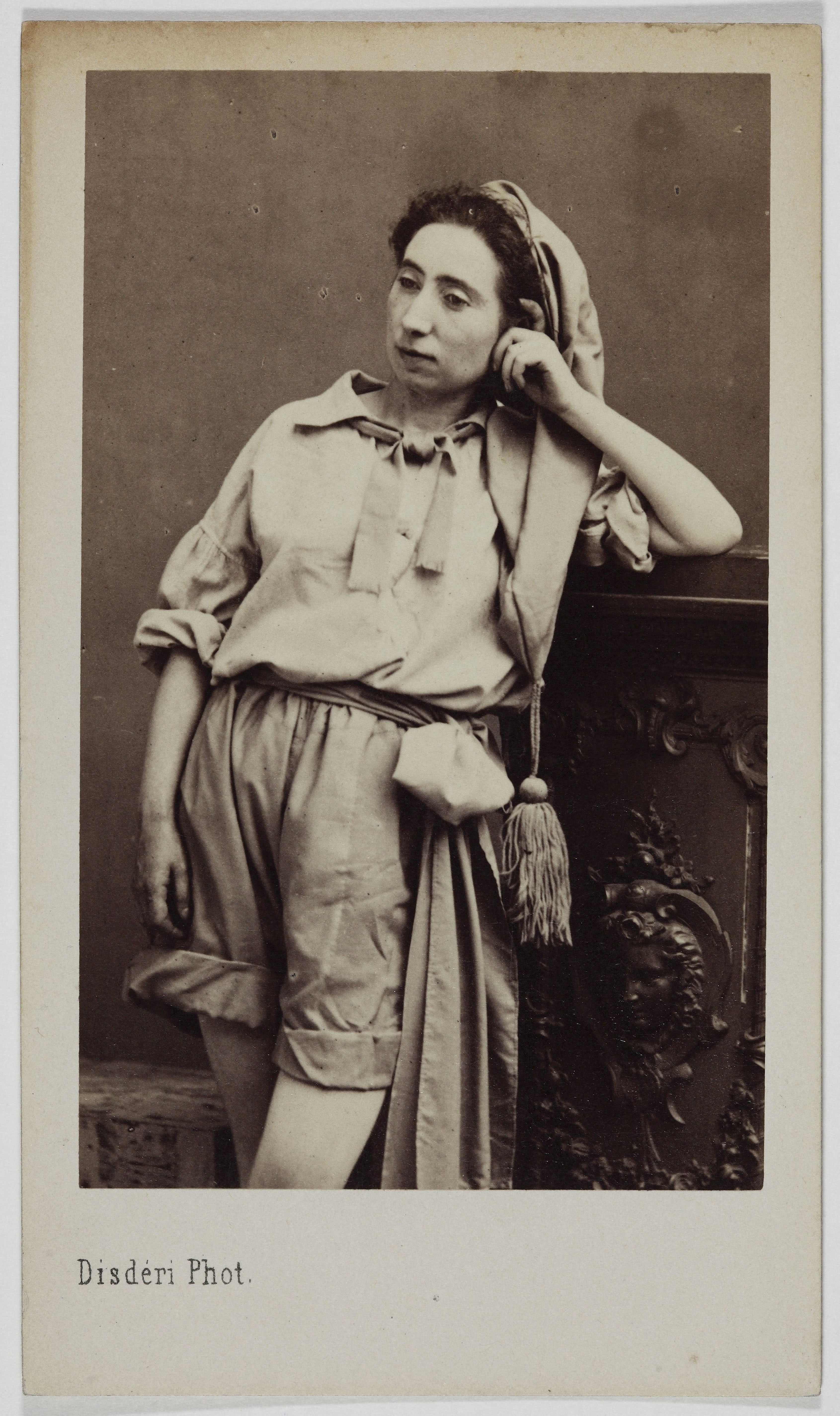 André-Adolphe-Eugène Disdéri, Portrait d'Amélie, (danseuse)