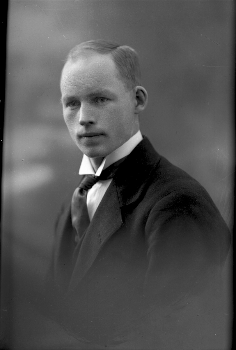 Gustav Borgen, NFB.15627