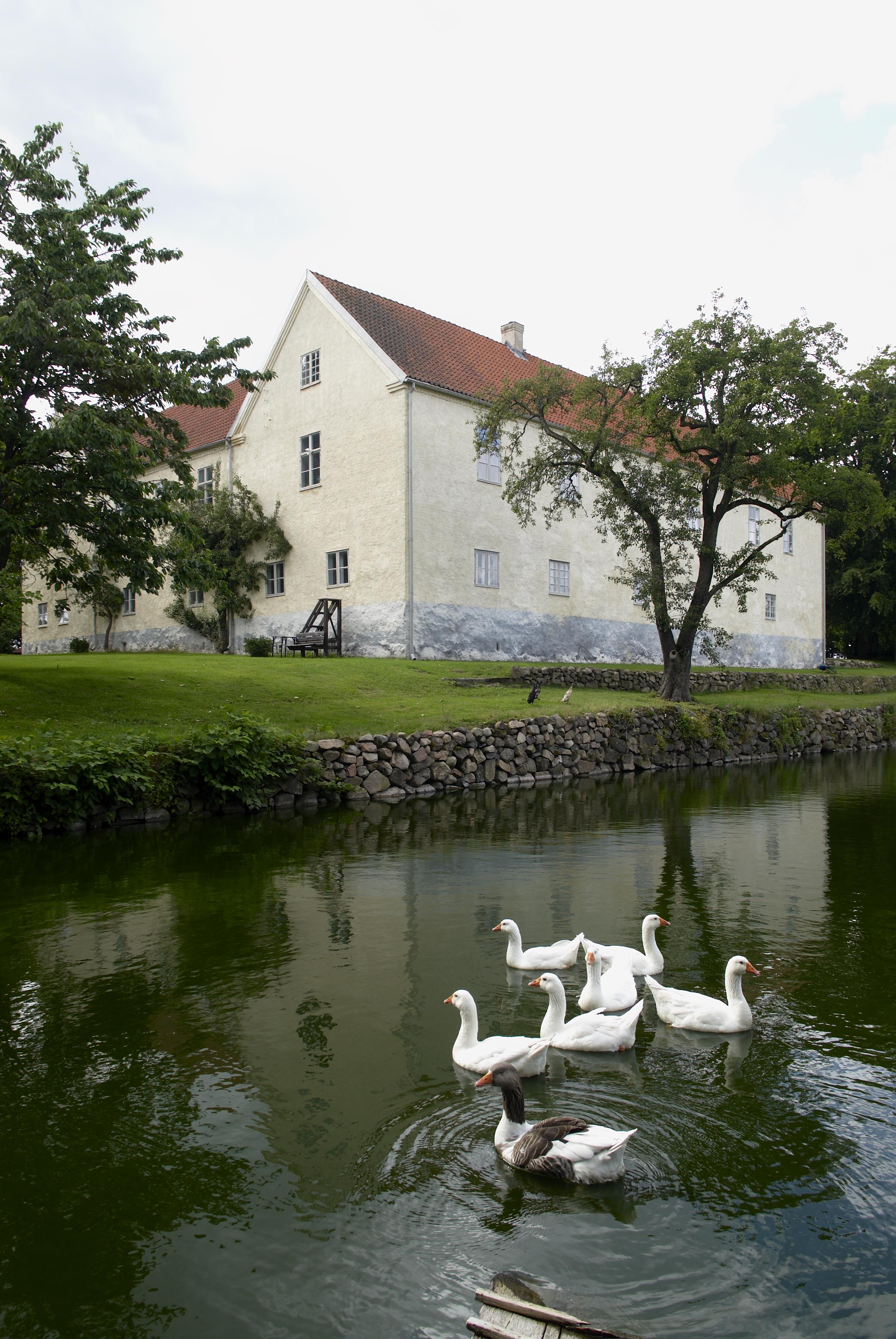 Bengt A Lundberg, Tomarps kungsgård
