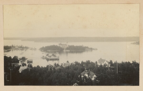 Unknown, [View of lake]