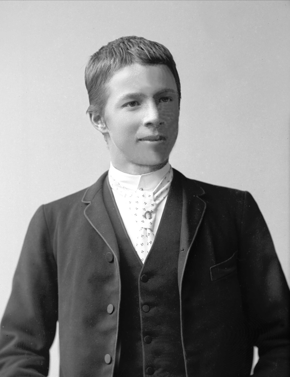Gustav Borgen, NFB.31903