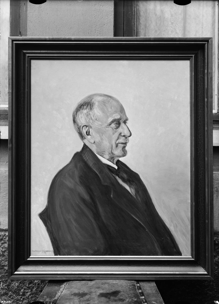 Paul Sandberg, Oljemålning - porträtt av professor Hjalmar Psilander, Stockholms nations inspektor åren 1929 - 1934