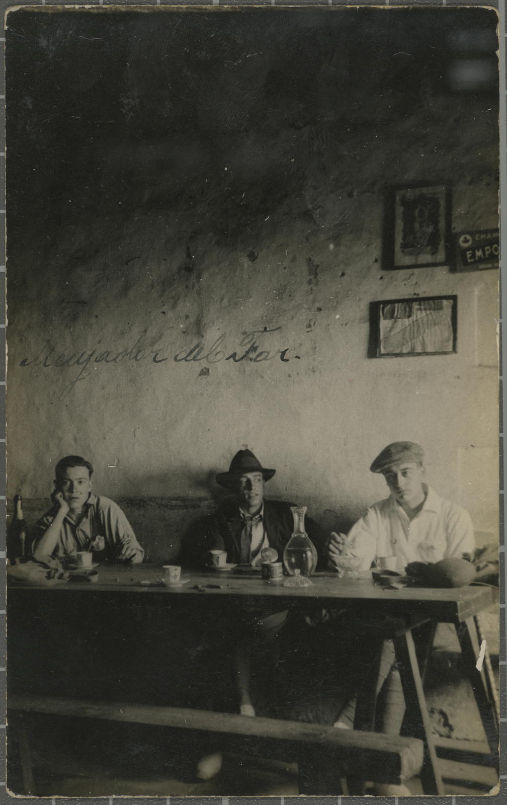 Desconegut, Dining in the Lighthouse