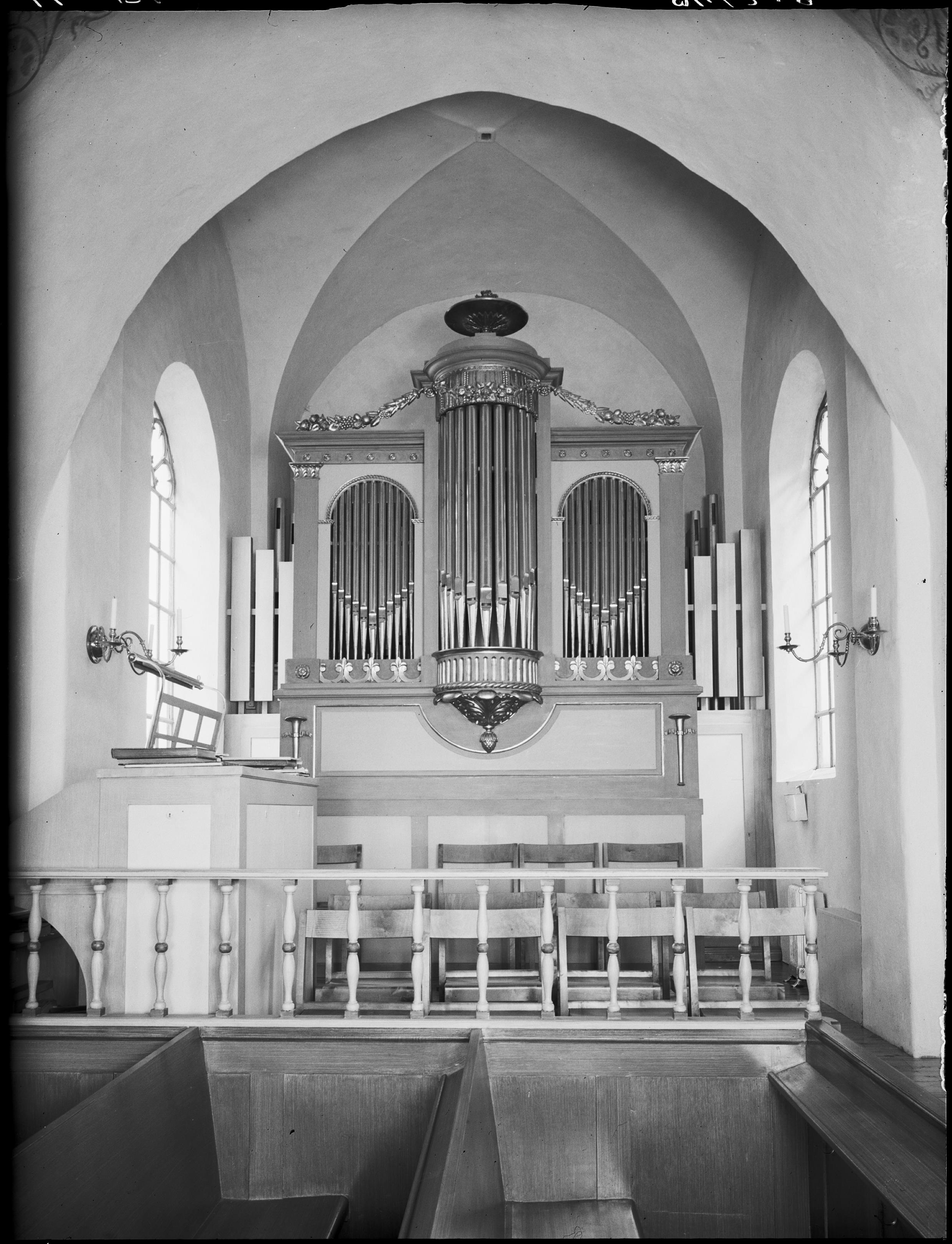 Nils Lagergren, Ekerö kyrka