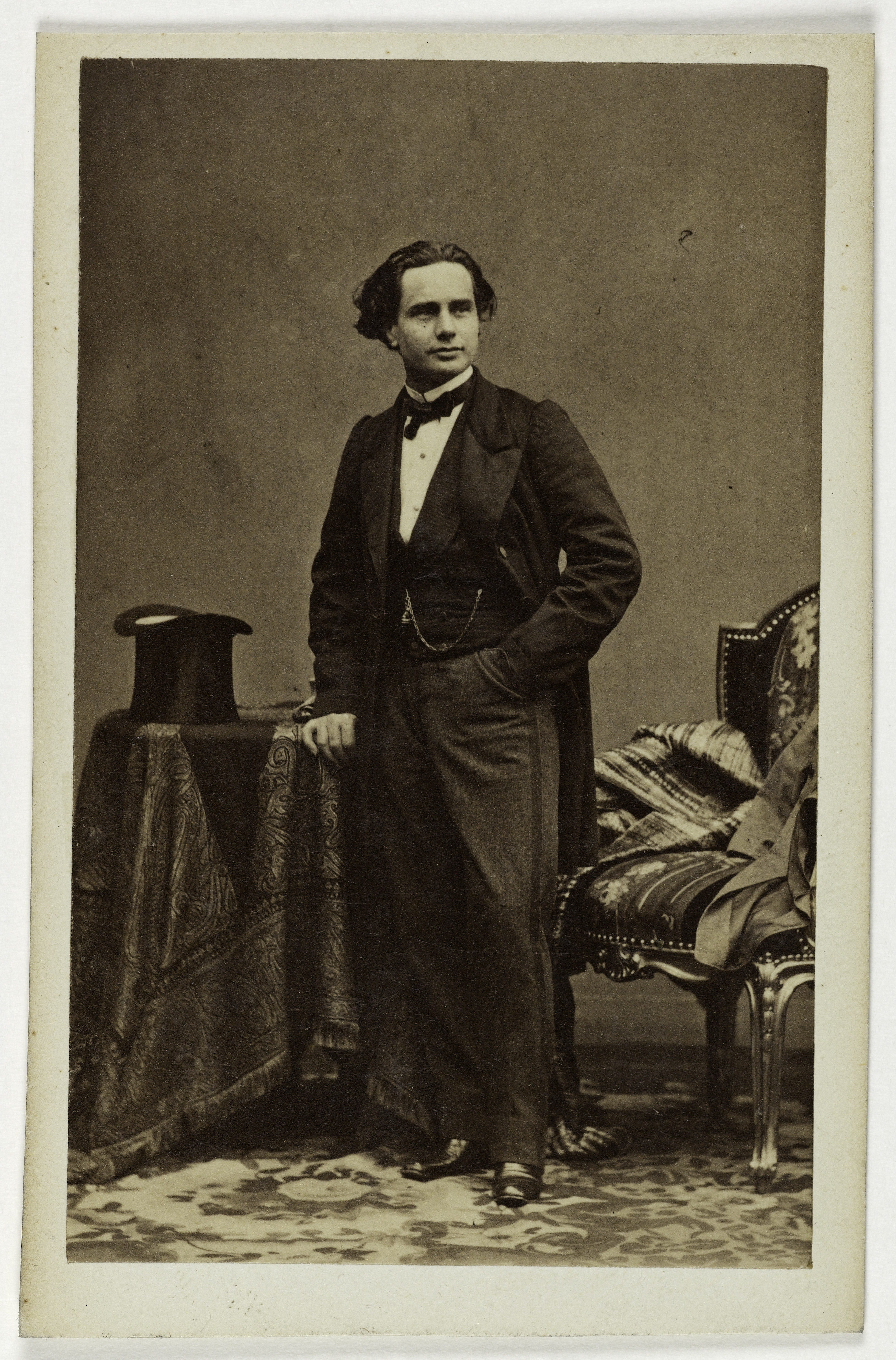 Disderi & Cie, Portrait de Gourdon, (chanteur lyrique ou acteur)