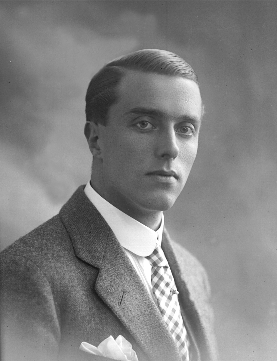 Gustav Borgen, NFB.34183