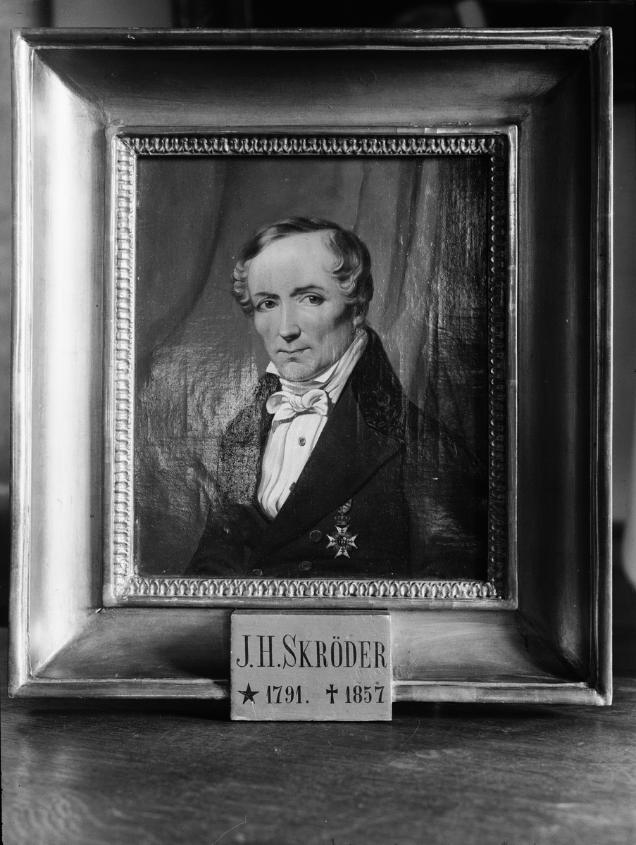 Paul Sandberg, Porträtt av Gotlands nations förutvarande inspektor, professor Johan Henrik Schröder (1791 - 1857)