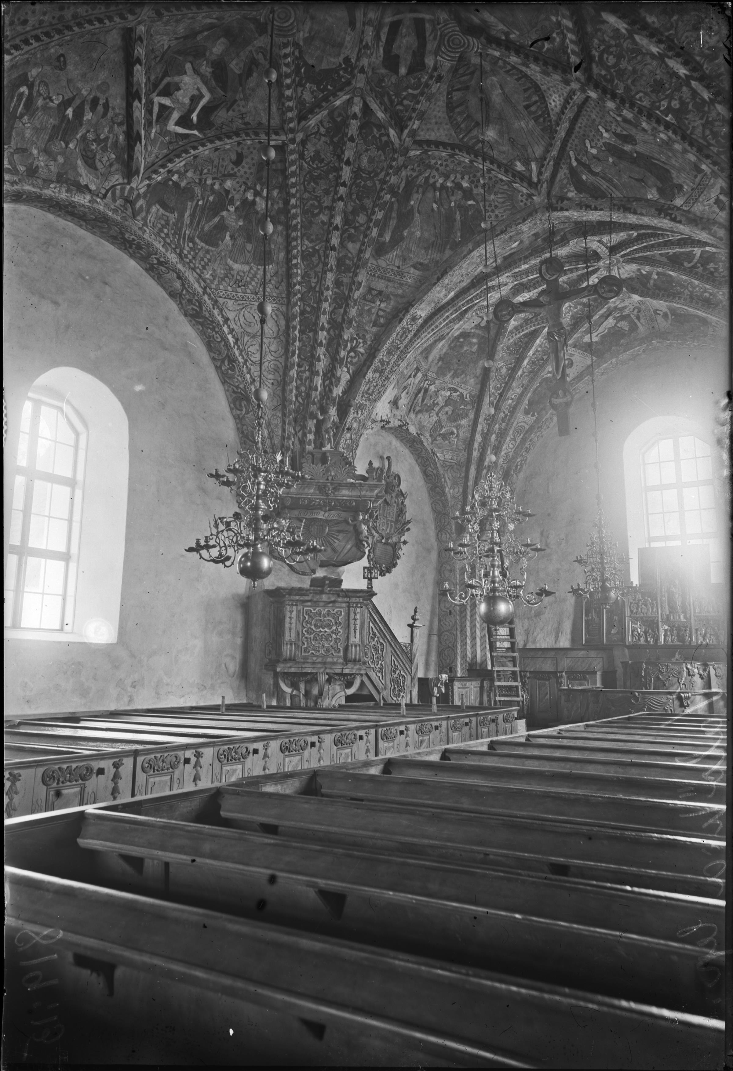 Alfred Nilson, Valö kyrka