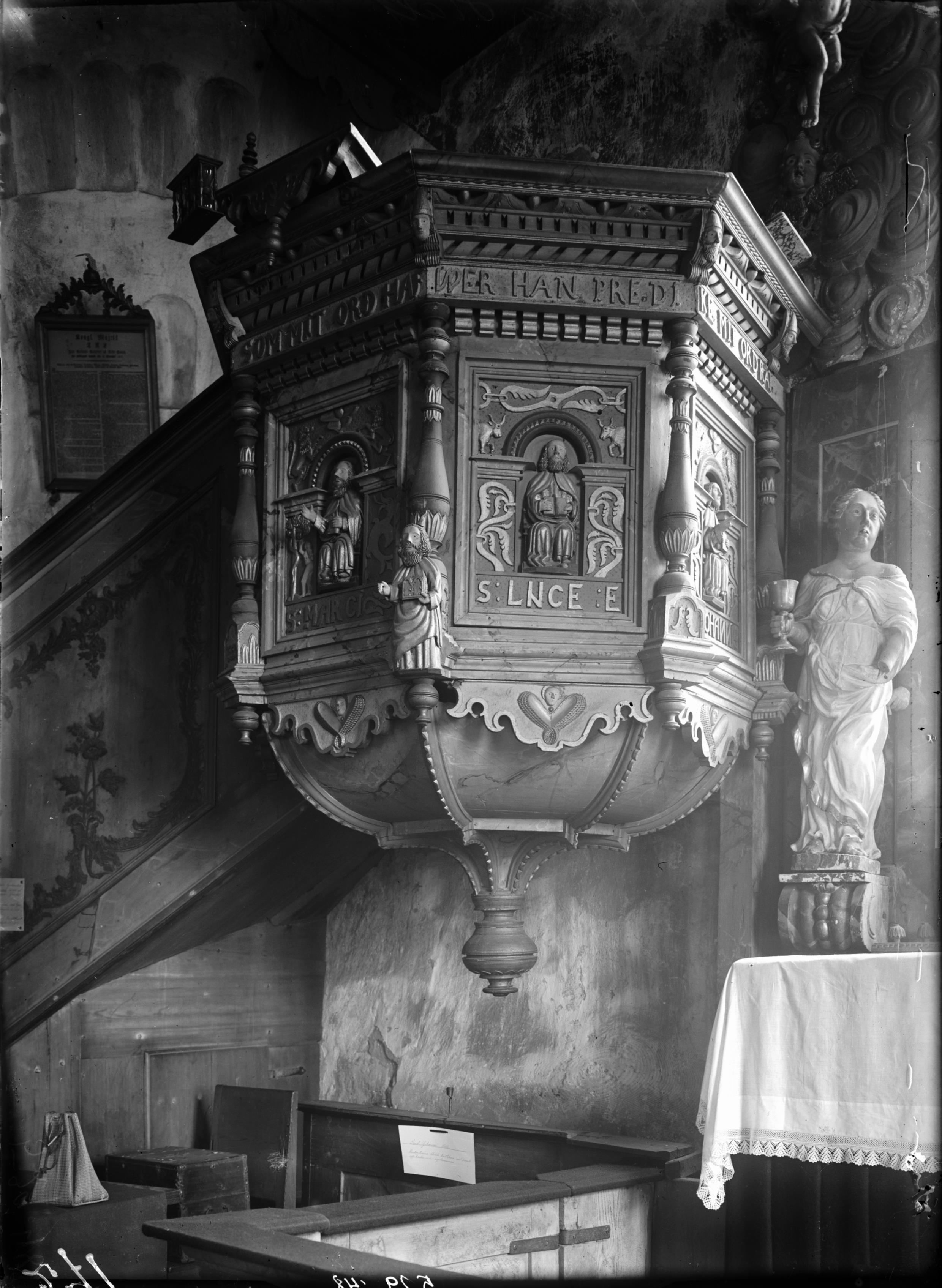 Henrik Cornell, Trönö gamla kyrka