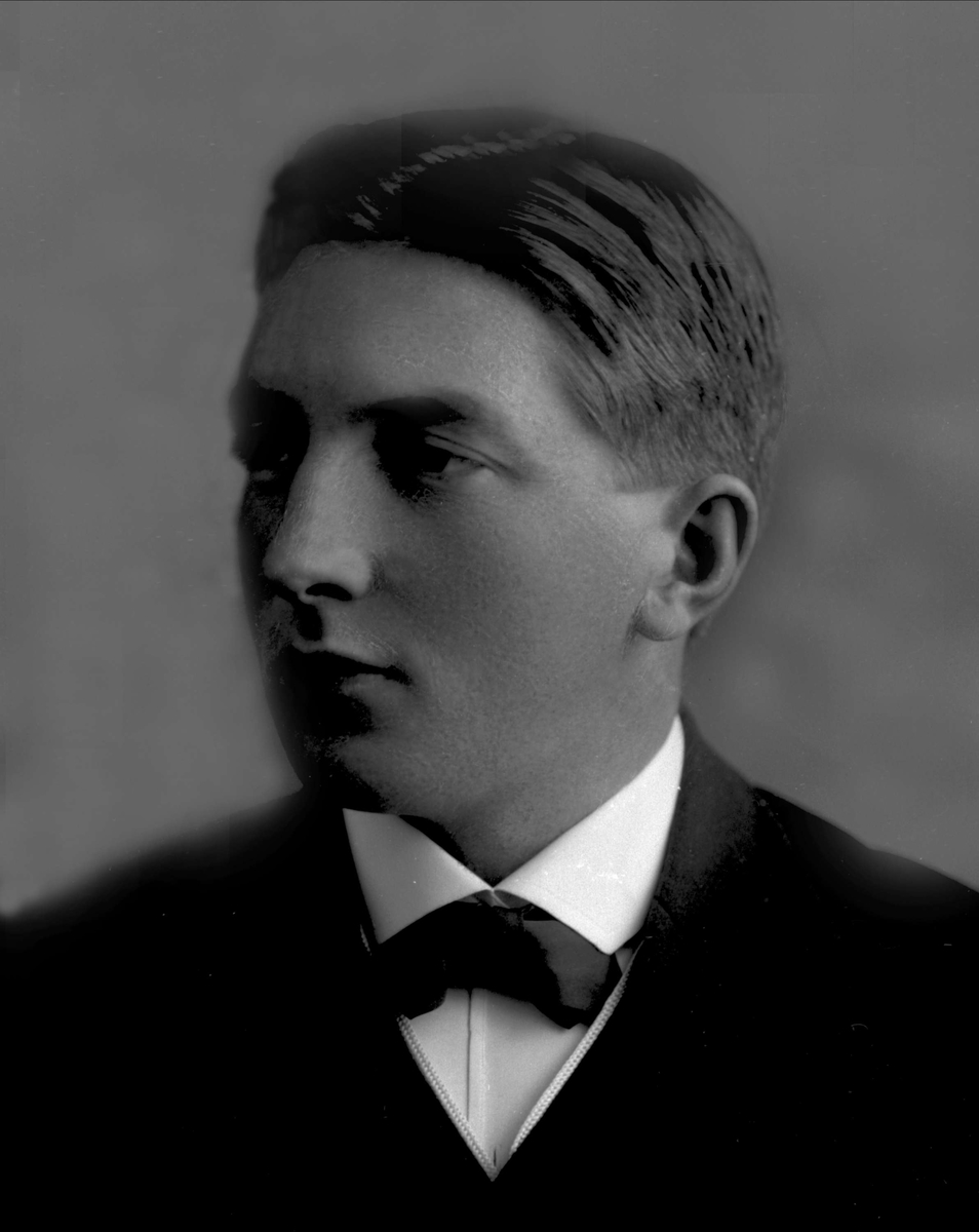 Gustav Borgen, NFB.35572