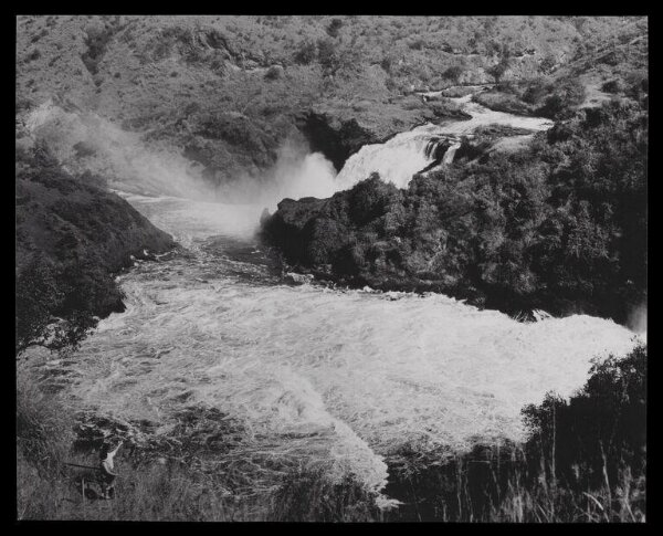 Hinde, John Wilfrid, Waterfall