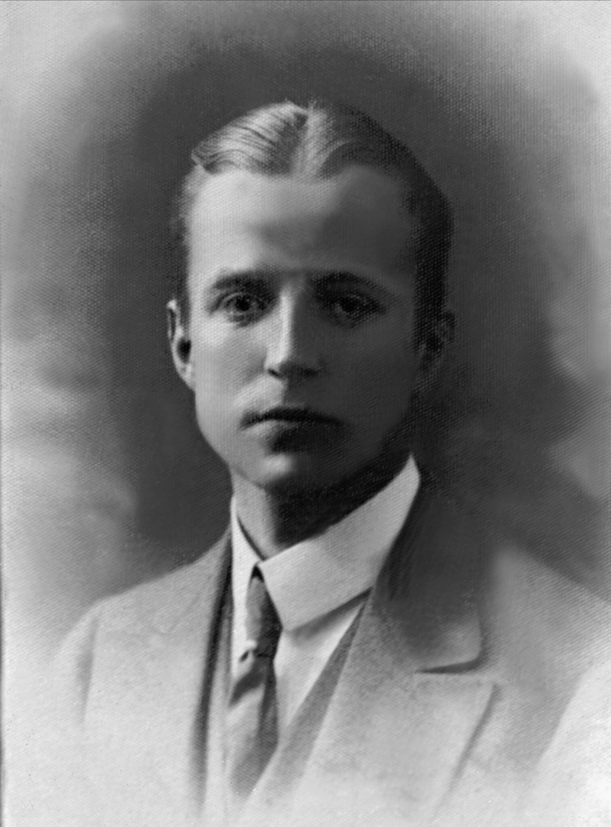 Gustav Borgen, NFB.38876
