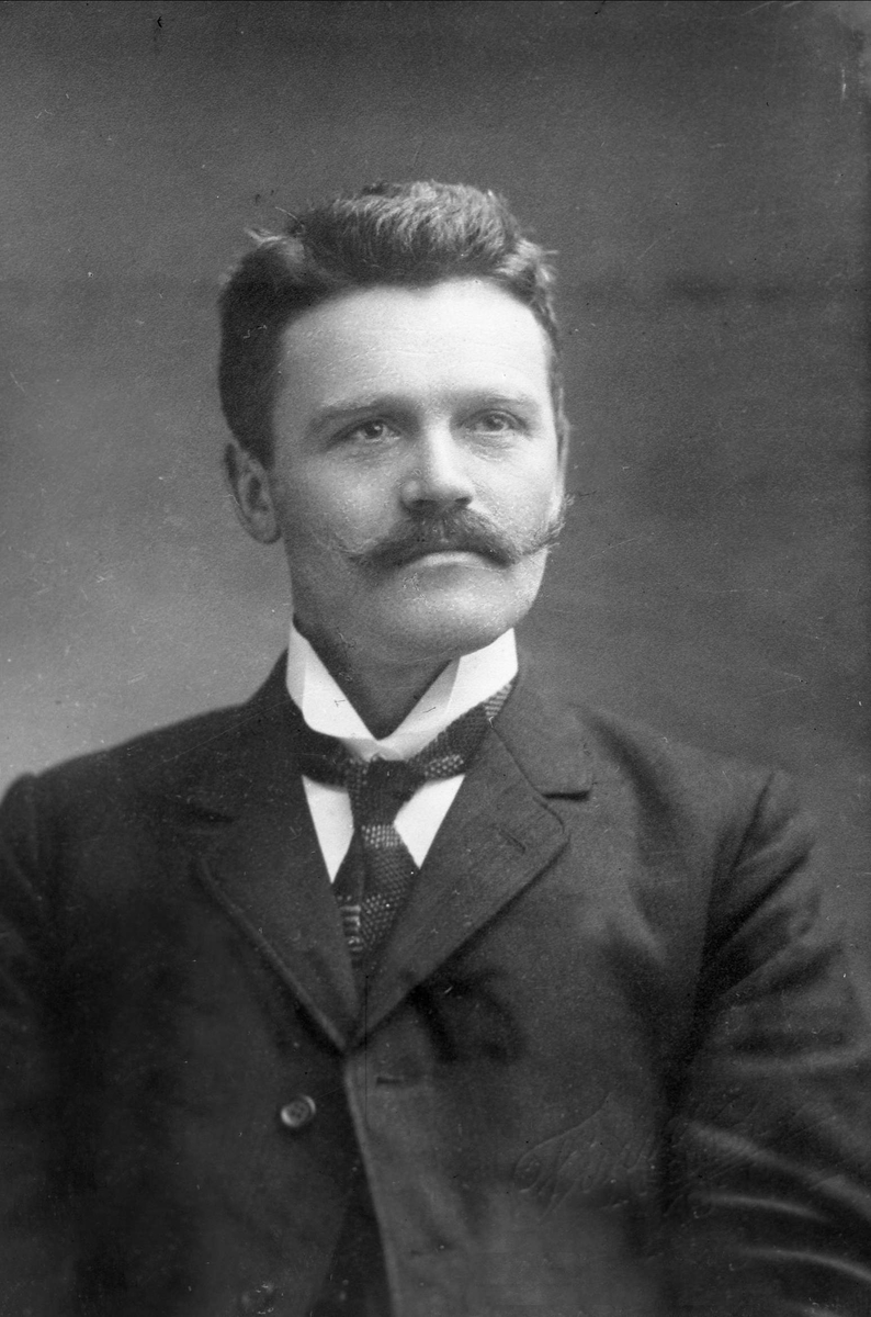 Gustav Borgen, NFB.32184