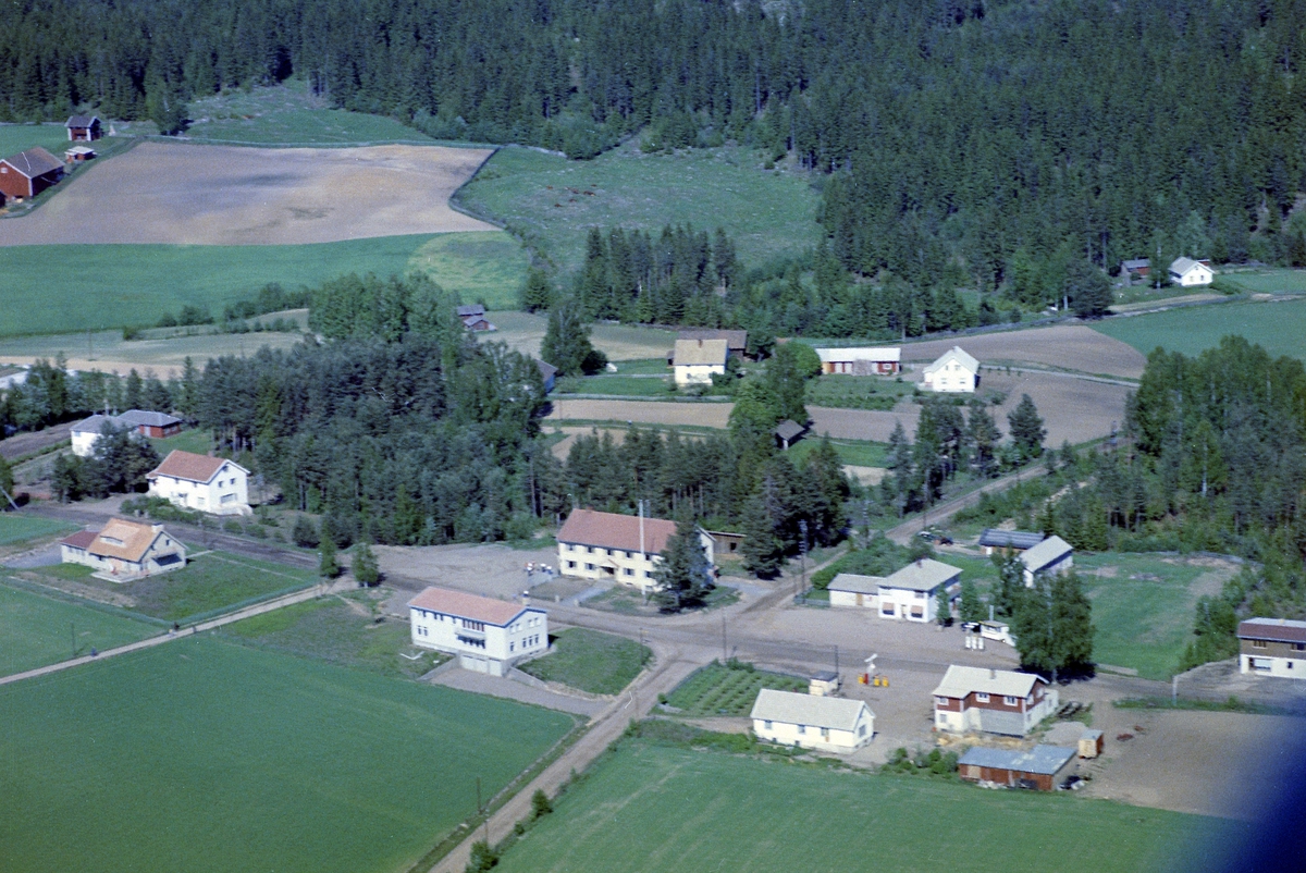 Widerøes Flyveselskap A/S, FLYFOTO ROMEDAL SENTRUM, HERREDSHUS, SPAREBANKEN HEDMARK