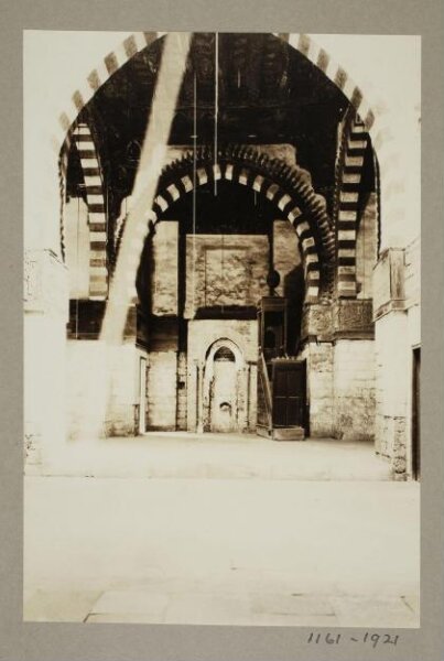 K.A.C. Creswell, Qibla iwan in the mosque of Mamluk Amir Khushqadam al-Ahmadi, Cairo