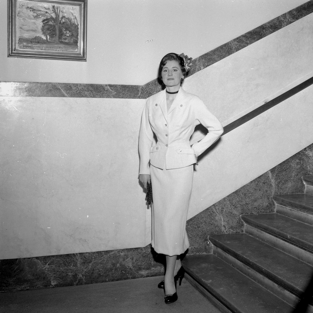 Örebro Kuriren, TVB-serien. Mannekänguppvisning. 23 mars 1955