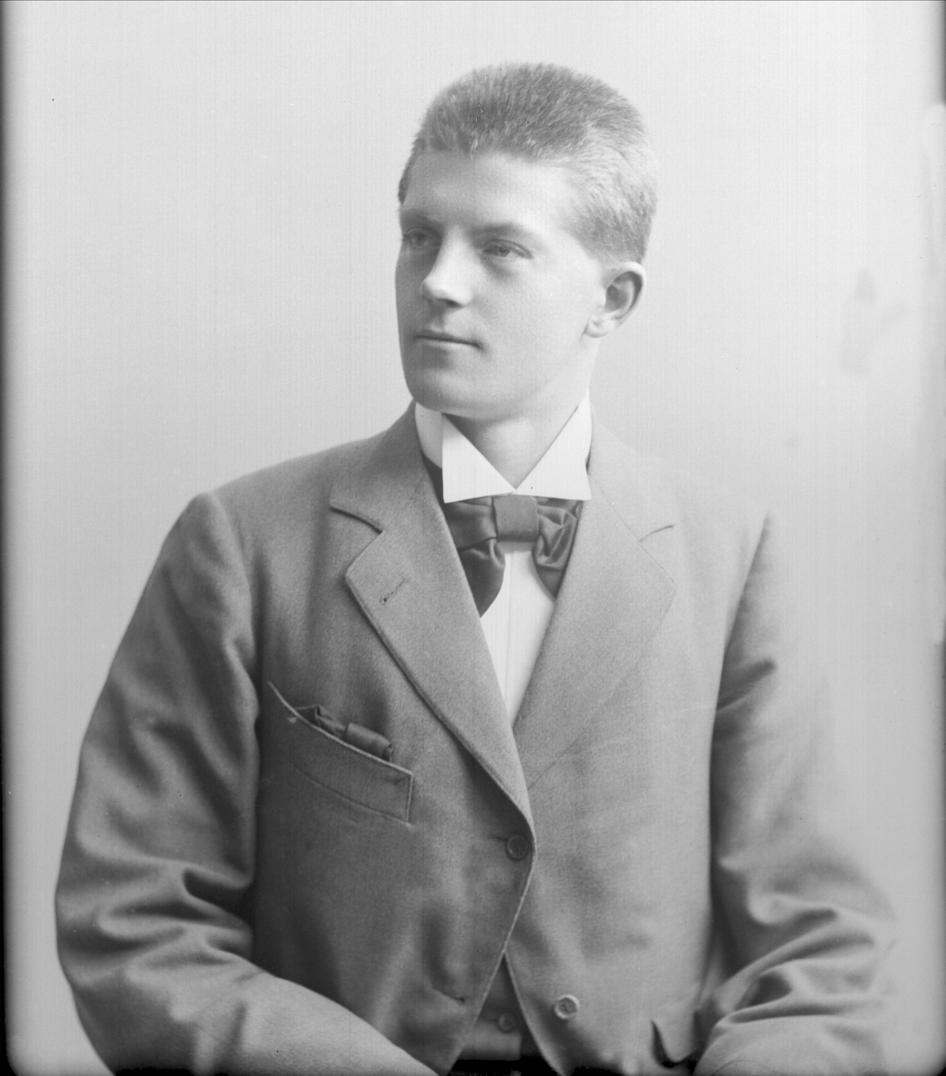 Gustav Borgen, NFB.22724