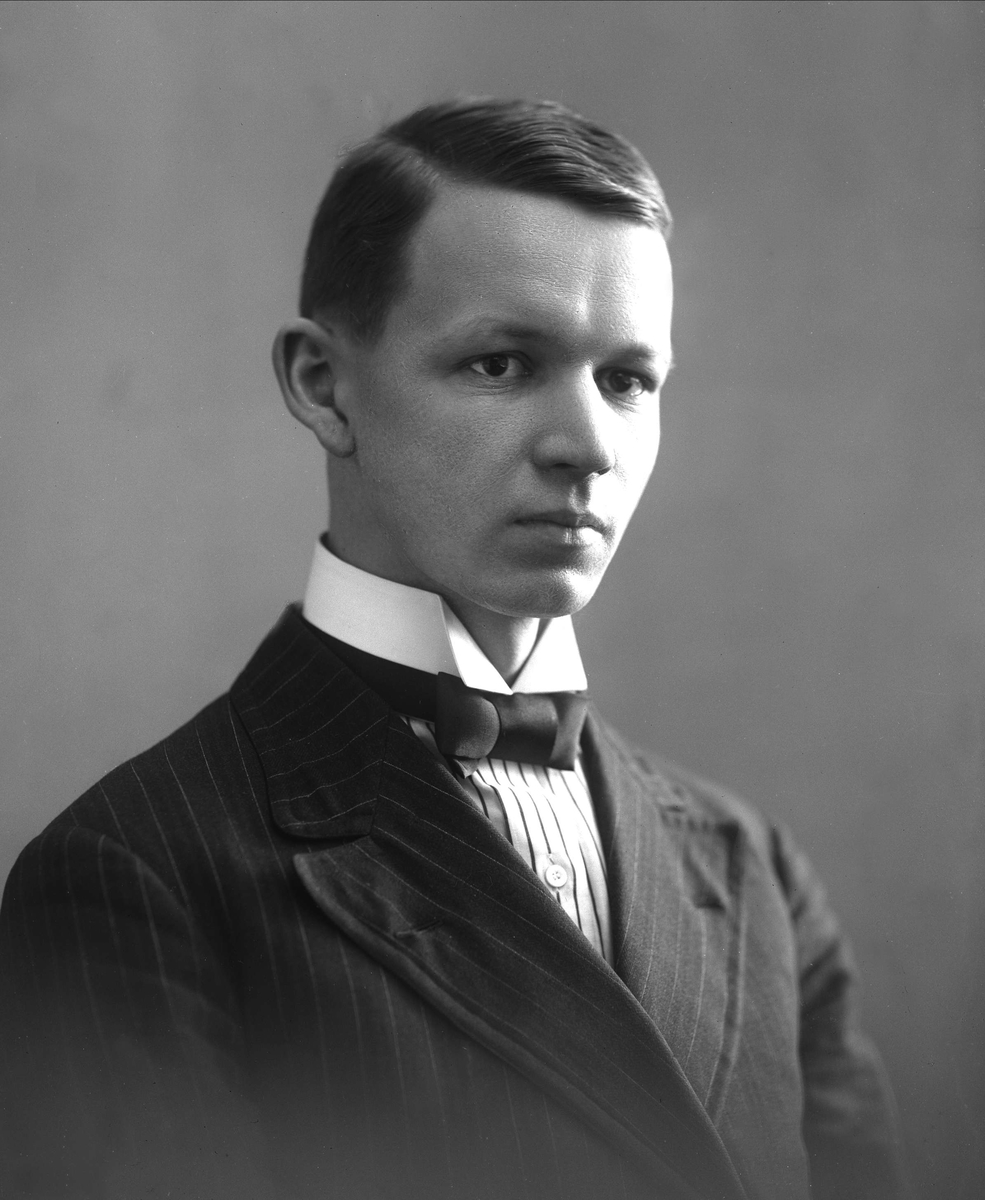 Gustav Borgen, NFB.43744