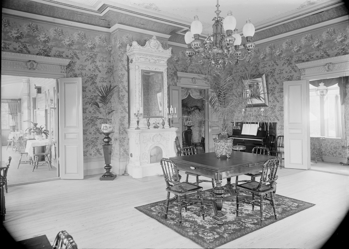 Henri Osti's Fotografiateliér, Grindstugan, Kåbo, Uppsala 1899