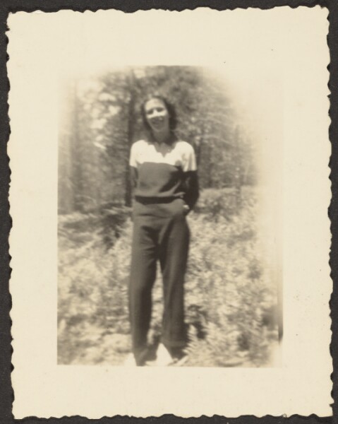 Louis Fleckenstein, [Woman in Pants]