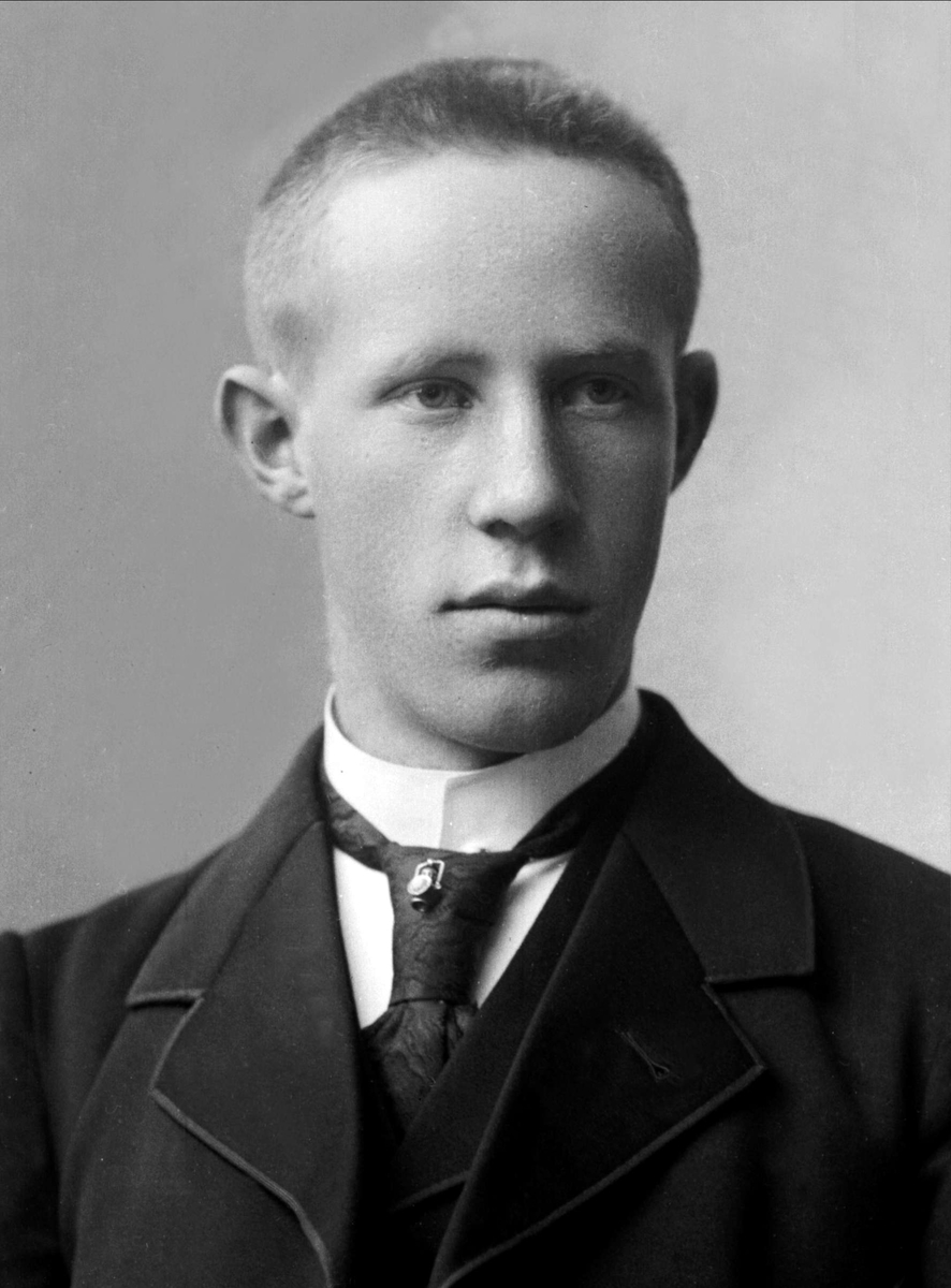 Gustav Borgen, NFB.07962