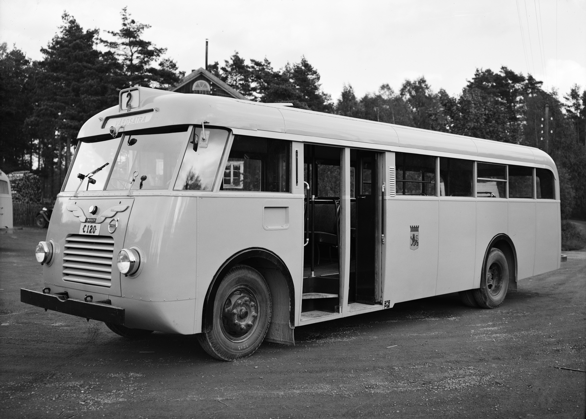 Paul Sandberg, Landsvägsbuss av märket Volvo B513, Uppsala 1947