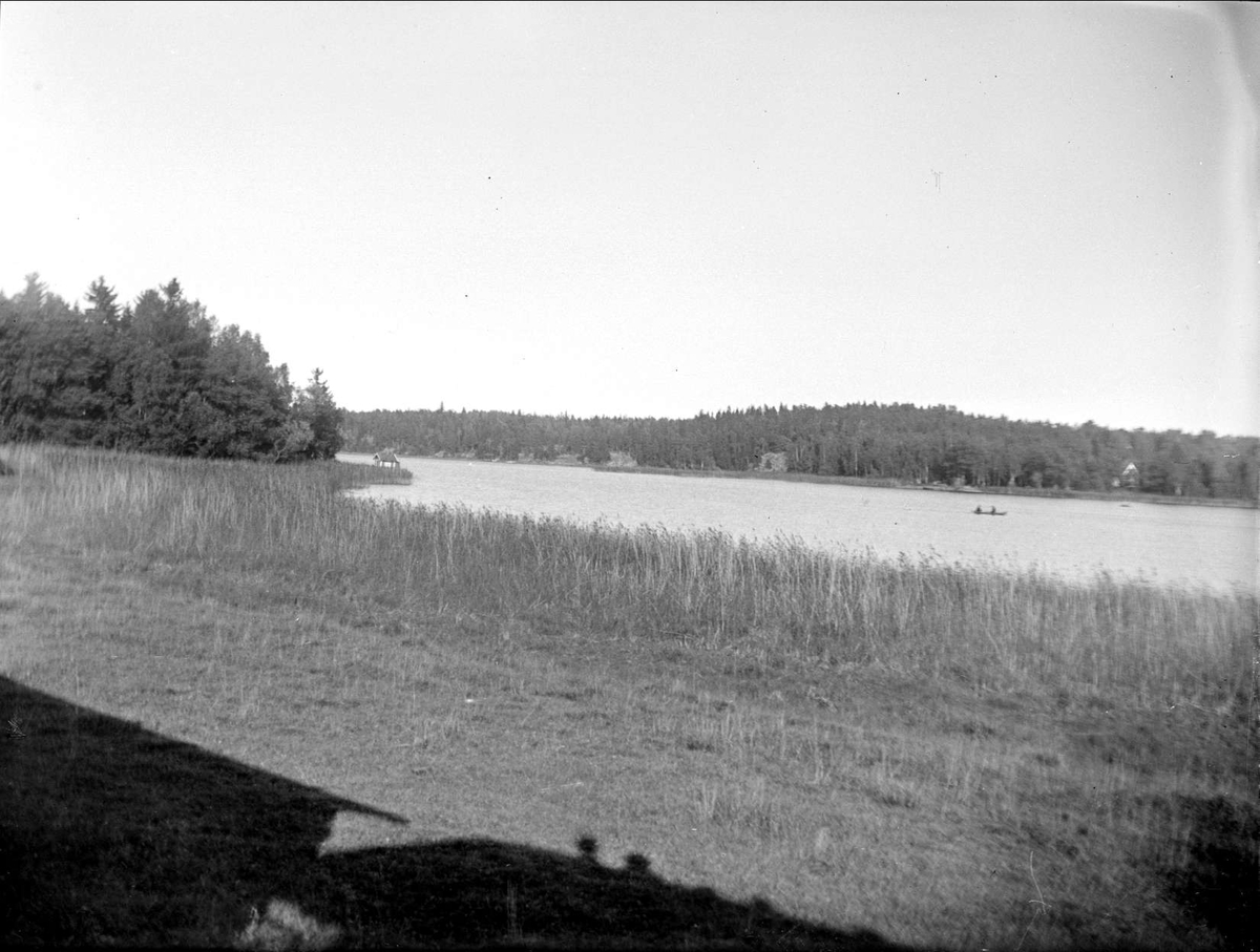 August Fredrik Schagerström, Lövsta hage vid sjön Trehörningen, Funbo socken, Uppland augusti 1933