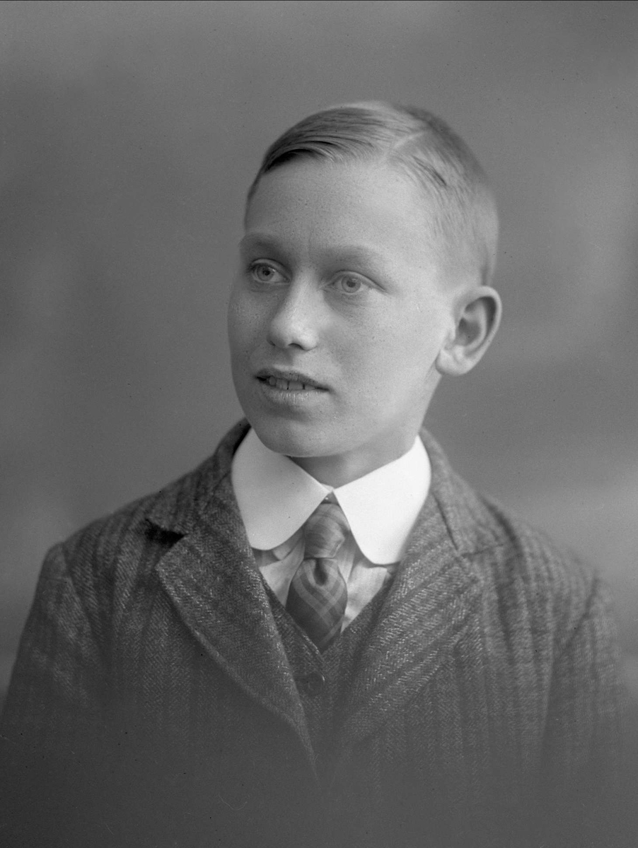 Gustav Borgen, NFB.46850