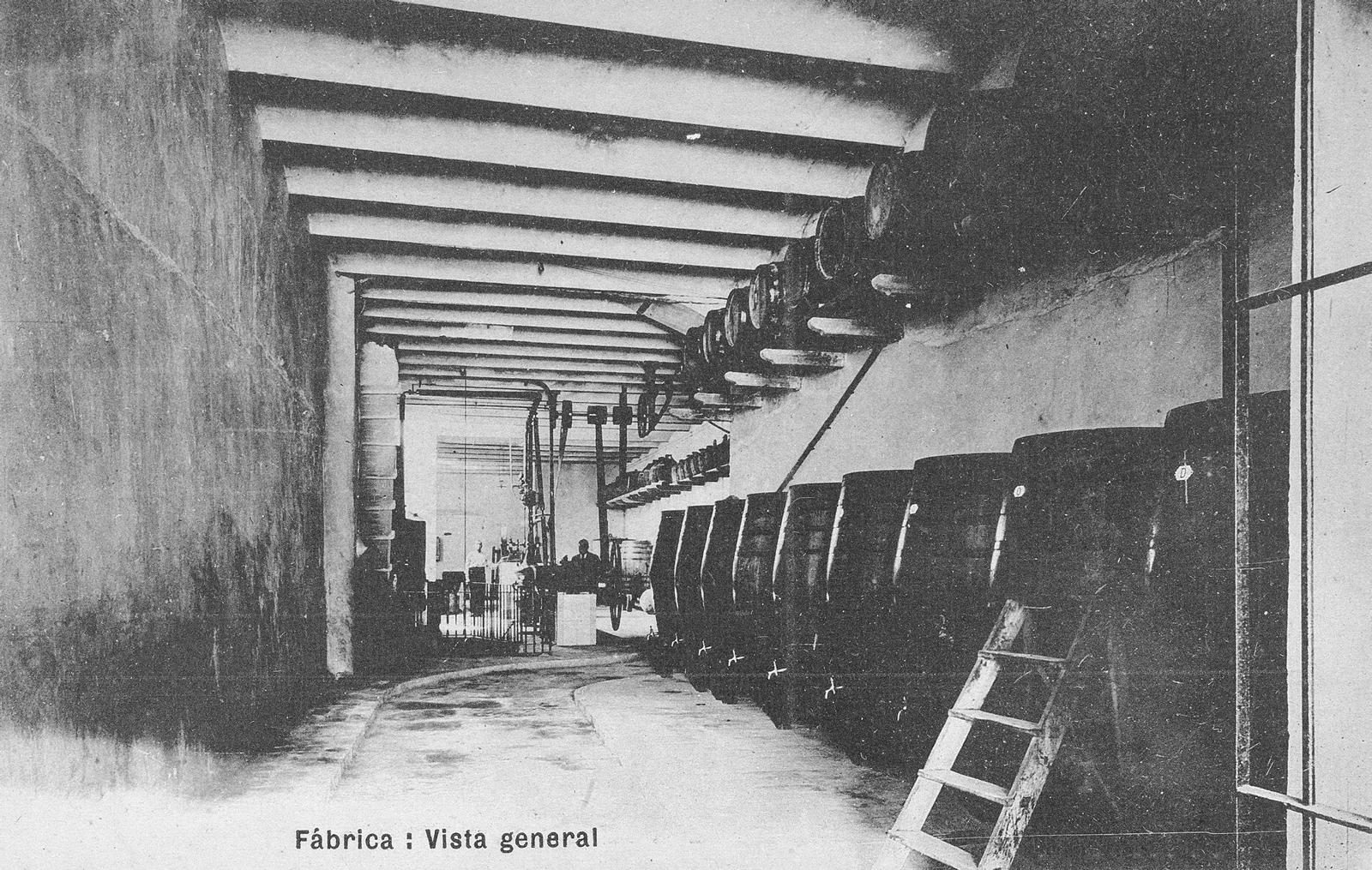 Desconegut, Fábrica. General view