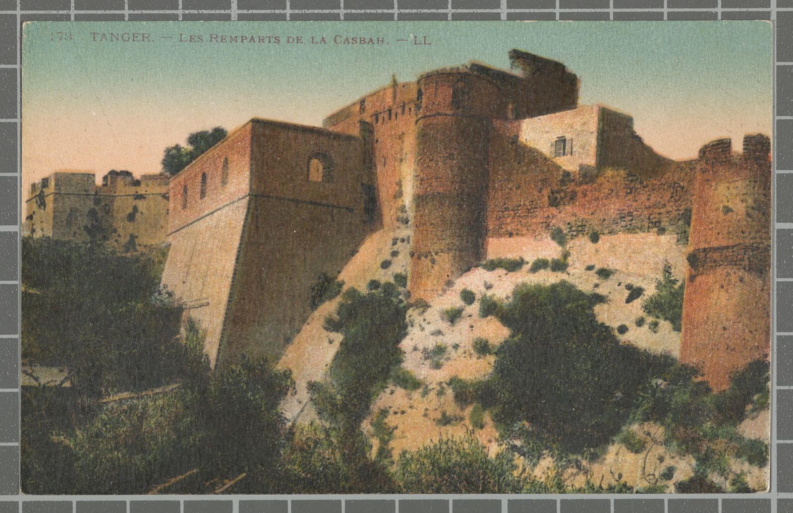 Desconegut, 173 Tanger. - The Casbah paddles