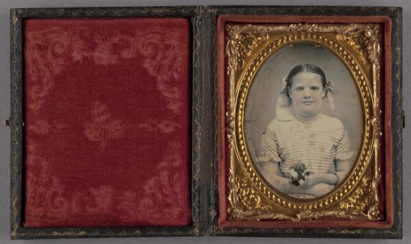 Unknown, [Portrait of a Seated Girl Holding Flower Bouquet]