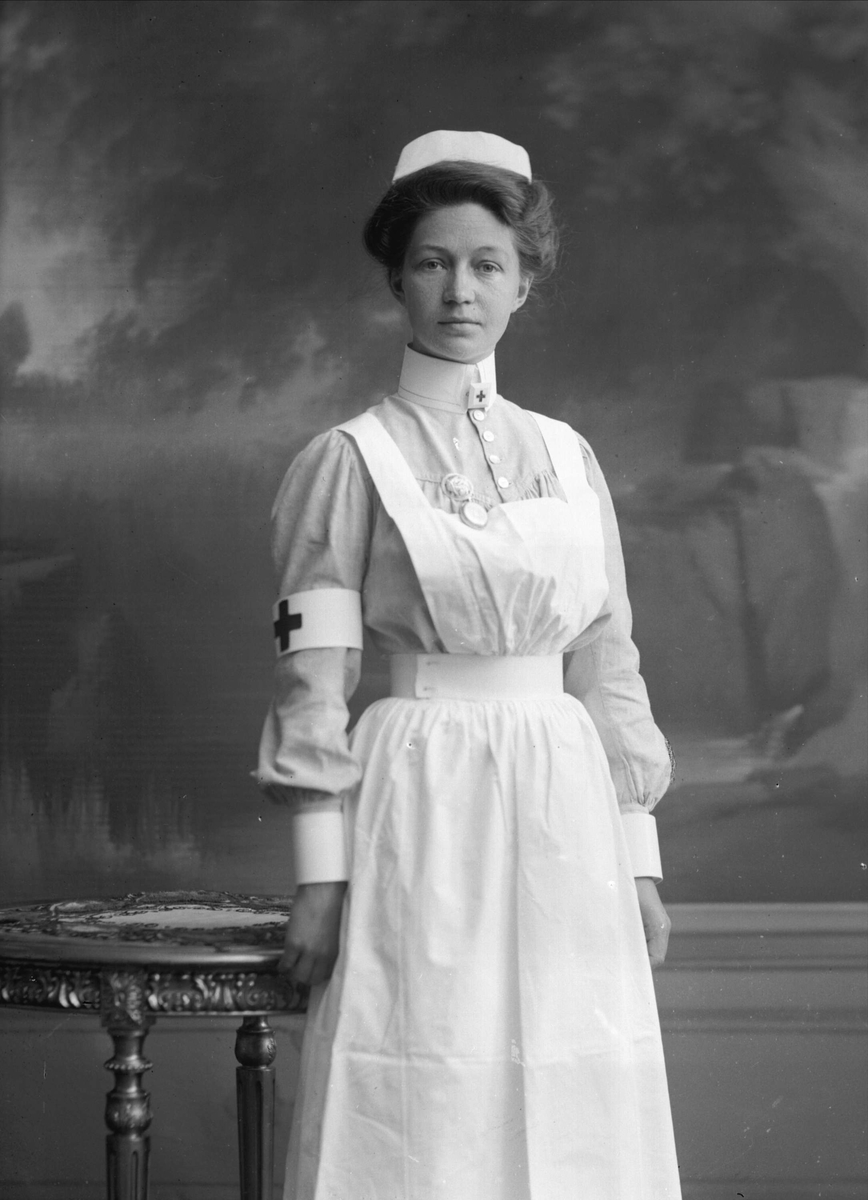 Gustav Borgen, Portrett, sykepleier. Frøken Thyra Gjørvad.