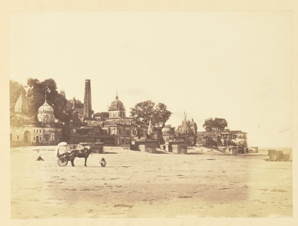 Unknown, [Ghat at Low Tide, India]