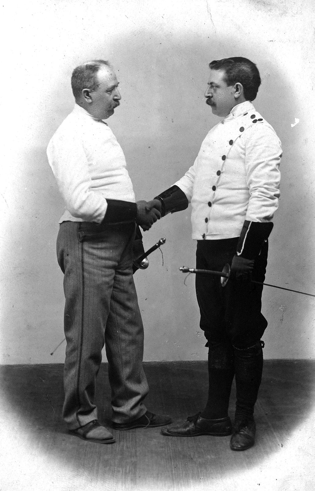Desconegut, [Fencing players]