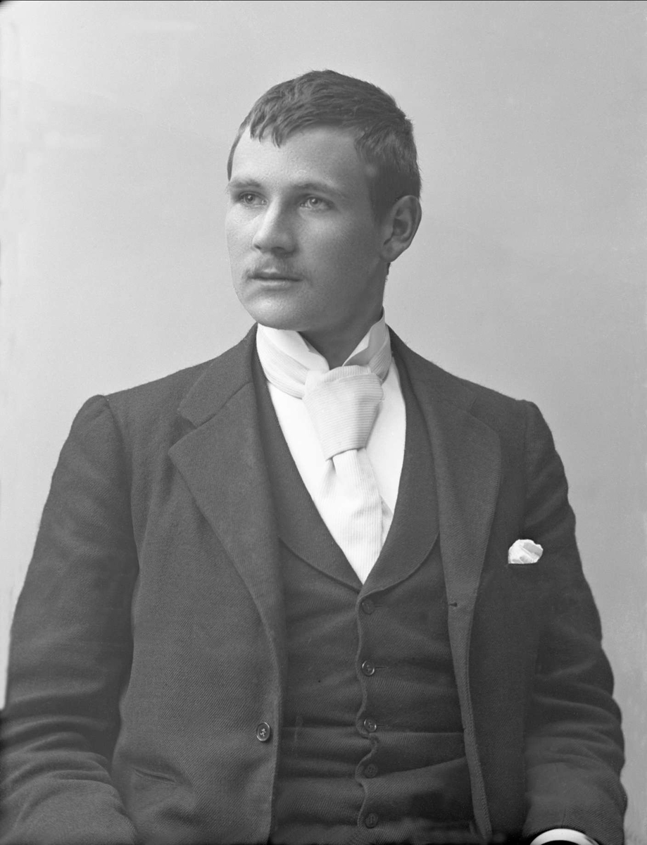 Gustav Borgen, NFB.51575