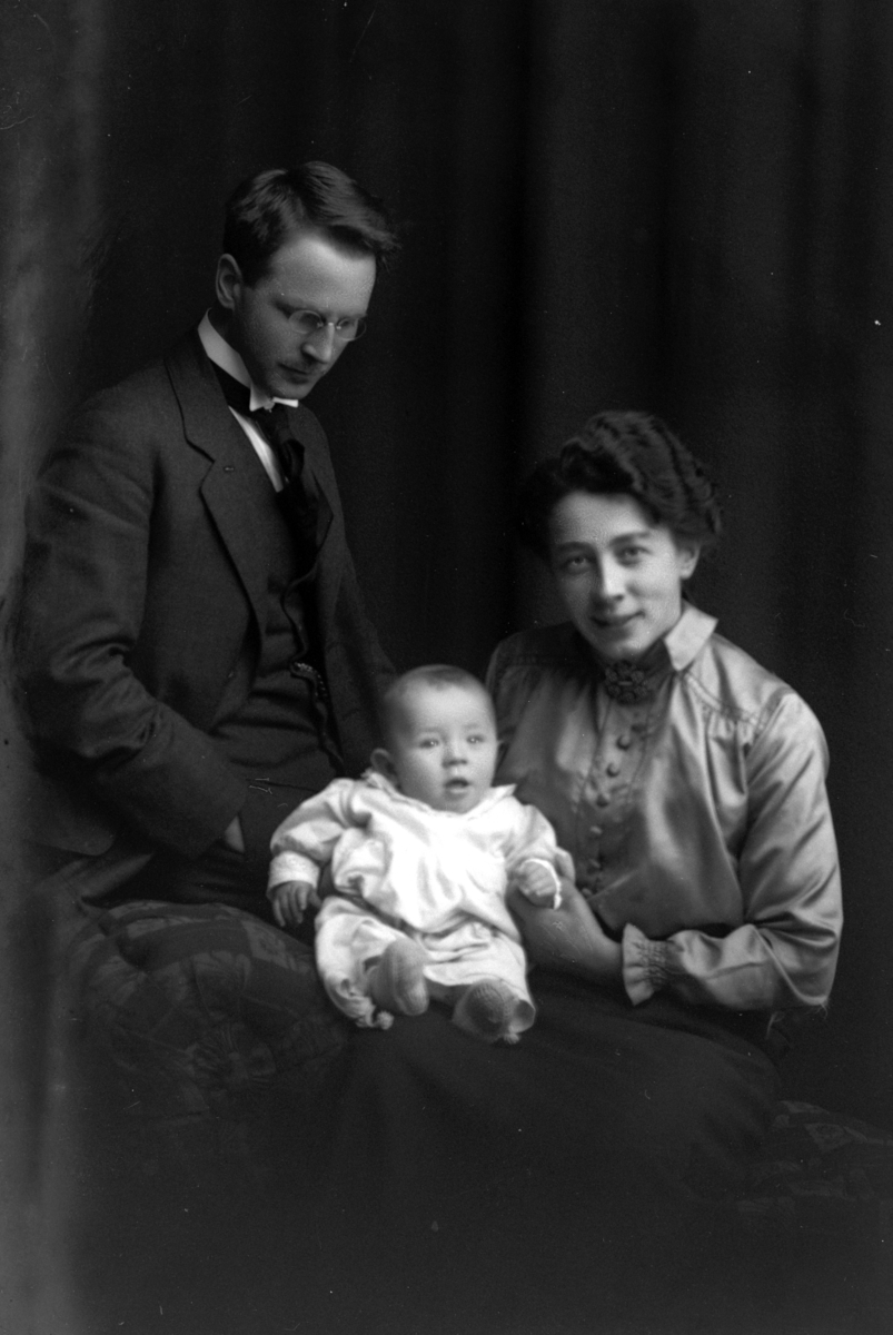 Christian Grundseth, MYHRE-NILSEN, GR: 3, FAMILIE, 19975.