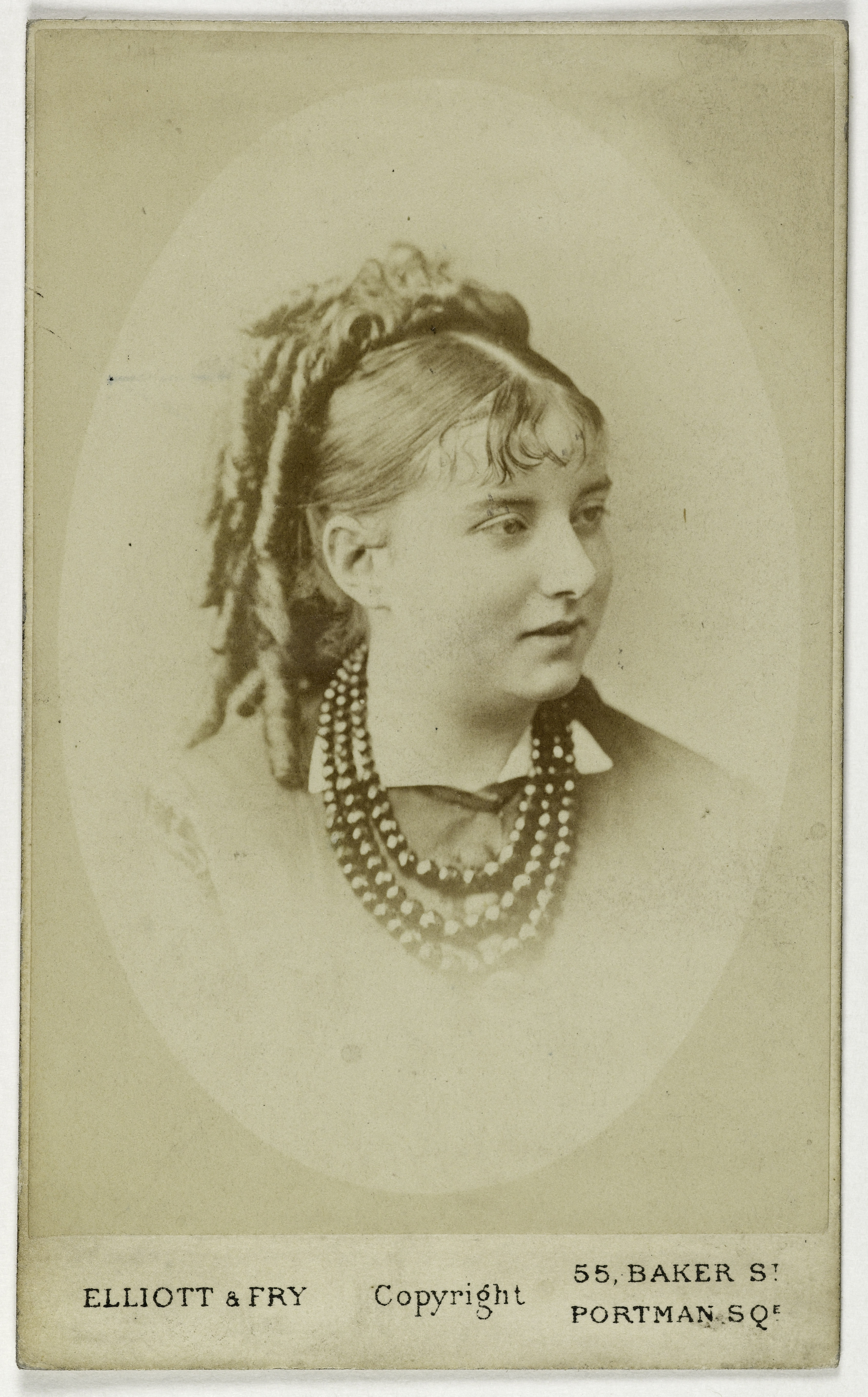 Elliott & Fry, Portrait de Mme Lennox Grey, (actrice ?)